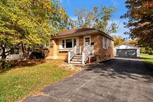 1459 Vincennes St, Crete, IL 60417 - Photo 1