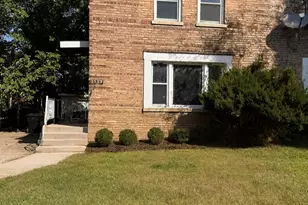 2552 E 96th St, Chicago, IL 60617 - Photo 1