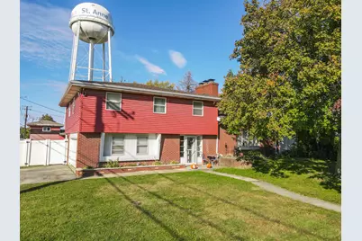 375 S Saint Louis Avenue, Saint Anne, IL 60964 - Photo 1