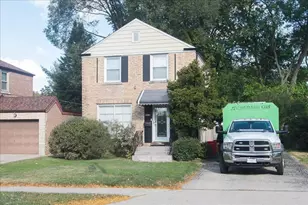 520 E Thacker St, Des Plaines, IL 60016 - Photo 1