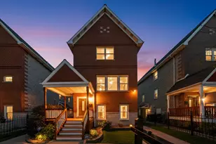 3769 S Lake Park Ave, Chicago, IL 60653 - Photo 1