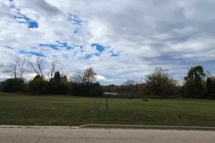 436 Megan Pl, Winthrop Harbor, IL 60096 - Photo 1