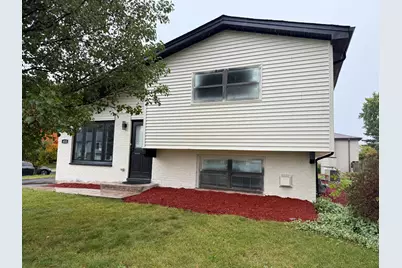 413 Canyon Trail, Carol Stream, IL 60188 - Photo 1