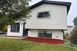 413 Canyon Trail, Carol Stream, IL 60188 - Photo 1