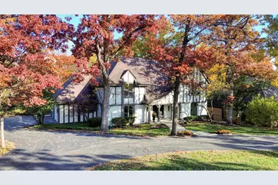 13 Woodgate Drive, Burr Ridge, IL 60527 - Photo 1