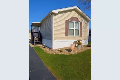 58 Swan Lane, Beecher, IL 60401 - Photo 1