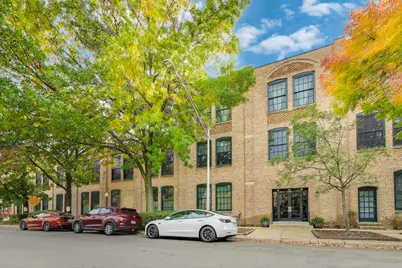 5235 N Ravenswood Avenue #3, Chicago, IL 60640 - Photo 1