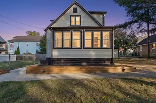 1306 Magnolia St, Rockford, IL 61104 - Photo 1