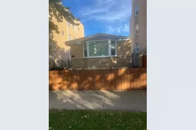 6539 N Sacramento Avenue, Chicago, IL 60645 - Photo 1