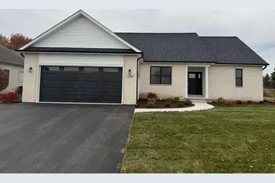 3289 Comstock Avenue, Dekalb, IL 60115 - Photo 1