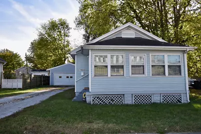 1622 Illinois Street, Bloomington, IL 61701 - Photo 1