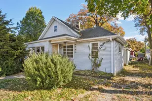 408 N Hebbard St, Joliet, IL 60432 - Photo 1