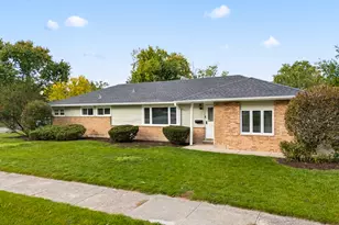 500 Lakewood Blvd, Park Forest, IL 60466 - Photo 1