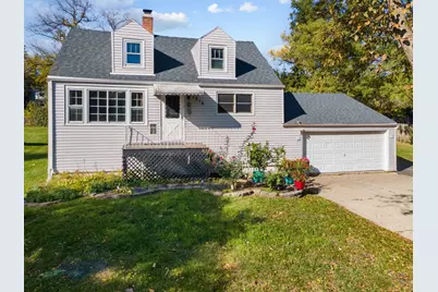 1514 N Harrison Street, Algonquin, IL 60102 - Photo 1