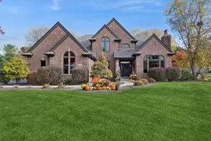 5592 Jennifer Ct, Yorkville, IL 60560 - Photo 1