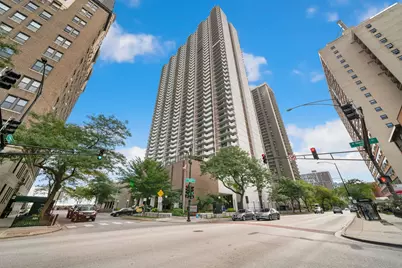 6033 N Sheridan Road #19K, Chicago, IL 60660 - Photo 1