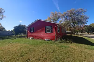 2200 Hermon Ave, Zion, IL 60099 - Photo 1