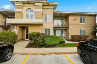 4223 W 76th St, Chicago, IL 60652 - Photo 1