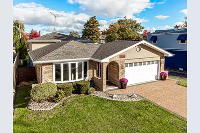5710 W 89th Place, Oak Lawn, IL 60453 - Photo 1