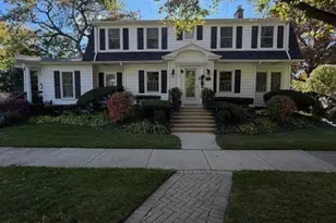 435 Elmore St, Park Ridge, IL 60068 - Photo 1