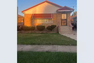 12629 S Princeton Avenue, Chicago, IL 60628 - Photo 1