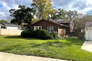 215 W Naperville Rd, Westmont, IL 60559 - Photo 1