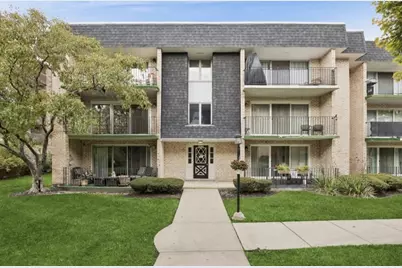10364 Parkside Avenue #C1, Oak Lawn, IL 60453 - Photo 1