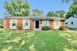829 Princeton Ave, Matteson, IL 60443 - Photo 1