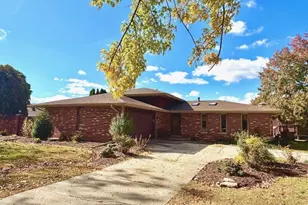 619 Fairlane Dr, Joliet, IL 60435 - Photo 1