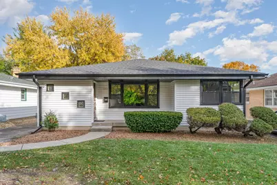 633 S Monterey Avenue, Villa Park, IL 60181 - Photo 1