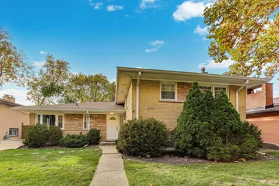 711 Lacrosse Avenue, Wilmette, IL 60091 - Photo 1