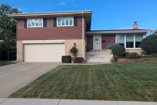 168 S Fairlane Ave, Elmhurst, IL 60126 - Photo 1