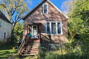 5830 S Carpenter St, Chicago, IL 60621 - Photo 1