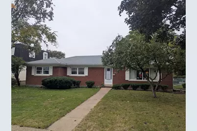 [Address not provided], Morton Grove, IL 60053 - Photo 1