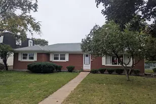 [Address not provided], Morton Grove, IL 60053 - Photo 1