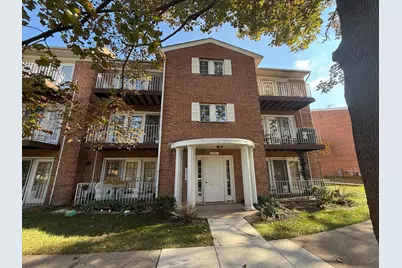 625 Quincy Bridge Lane #301, Glenview, IL 60025 - Photo 1