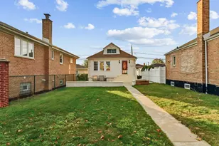 5536 S Normandy Ave, Chicago, IL 60638 - Photo 1