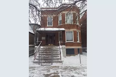 6221 S Campbell Avenue, Chicago, IL 60629 - Photo 1