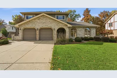10 Zurich Court, Crete, IL 60417 - Photo 1