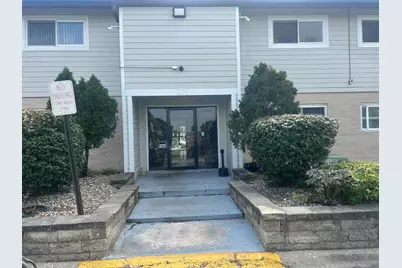 870 E Old Willow Road #158, Prospect Heights, IL 60070 - Photo 1