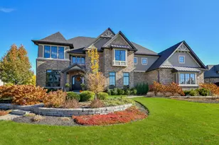 5N193 Prairie Rose Dr, Saint Charles, IL 60175 - Photo 1