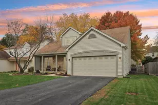 92 Lisk Dr, Hainesville, IL 60030 - Photo 1