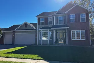 4503 Woodcliff Ln, Roscoe, IL 61073 - Photo 1