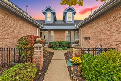 250 Lynwood Lane, Bloomingdale, IL 60108 - Photo 1