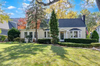 11333 Hiawatha Lane, Indian Head Park, IL 60525 - Photo 1