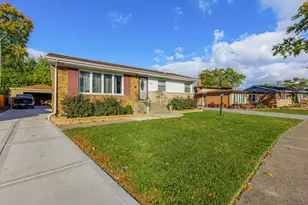 500 Grosvenor Pl, Chicago Heights, IL 60411 - Photo 1