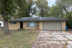 3969 Maple Ave, Northbrook, IL 60062 - Photo 1