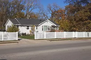 3302 W 139th St, Robbins, IL 60472 - Photo 1