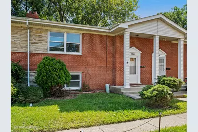 7753 N Nordica Avenue, Niles, IL 60714 - Photo 1