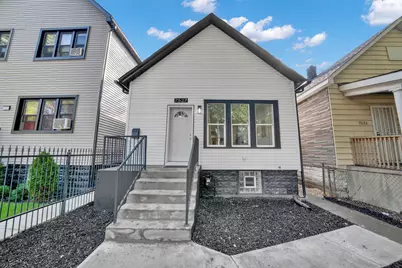 7527 S Ellis Avenue, Chicago, IL 60619 - Photo 1